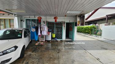 Corner Unit Extra Land  1