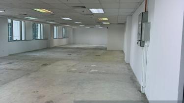 Corner unit for sale @ Plaza Sentral Corporate Office, pm me for more  1