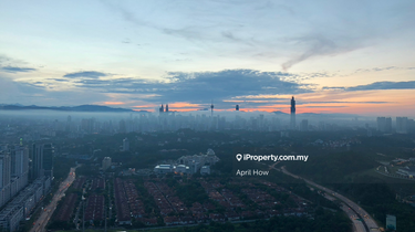 Huge lanai & balcony facing KL city view 4bedders w private lift lobby 1