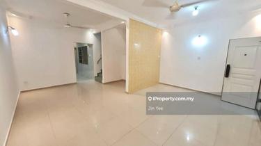 Newly Renovated Puncak Jalil 2 Sty Extended Gated & Guarded Well Kept 1