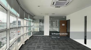 Corner Unit. Face LDP. Branding High Exposure. Furnished 1