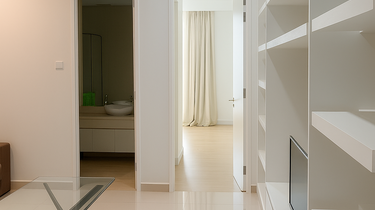 Mid floor pool view one bedder adjacent to mall & 650m to LRT station 1