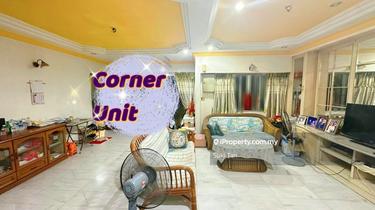 Corner lot unit 1