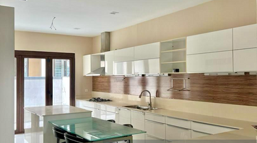 Decent semid house for sale 1