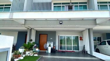 Semi-D house for Sale 1