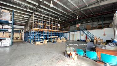 Main road detached factory for sale at Subang Jaya 1