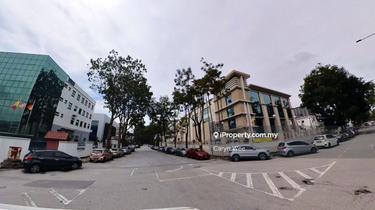 Detached factory with 3-sty office for sale at Hicom Glenmarie 1