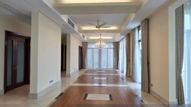 3.5 Storey Bungalow with Lift 1