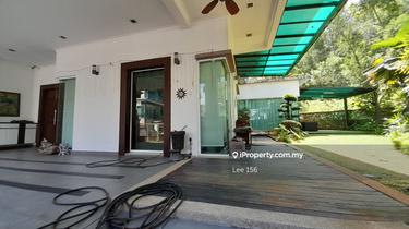 Greenery corner unit 3 sty semi-D with Passenger Lift for sale 1