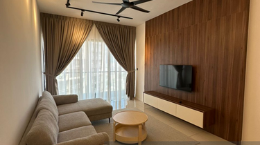 Fully furnished brand new 1