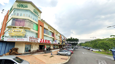 Exclusive Bandar Tun Hussein Onn Corner Shop Lot  For Sale 1