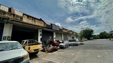 1 Storey Factory with High Ceiling ! 1