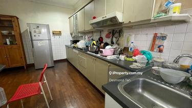 Renovated Condition, Gated Guarded Security, Damansara Uptown 1