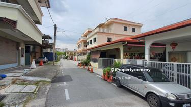 Kampung Cempaka, Petaling Jaya 1