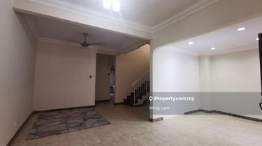 Sri Petaling 2 Storey, Gated Guarded, Ample Parkings 1