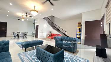 2 storey semi-D,Bandar Kinrara,renovated,gated guarded,extended  1