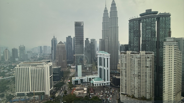 Ritz-Carlton Residence High Floor, Fully Renovated Luxury Unit for S 1