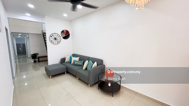 Re-renovate Freehold 1.5 Story Terrace Lorong Ujong Pasir Melaka 20x70 1