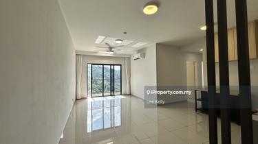 Partially Furnished 4 Bedrooms 2 Bathrooms With Balcony, PJ 1