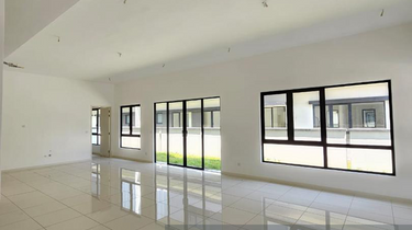 Freesia Residences 2sty Park Villa Semi-D type A 48x80 6room 1.xxm 1