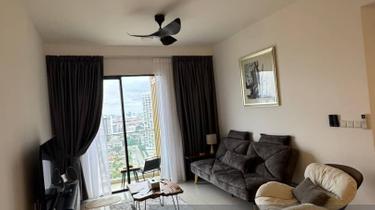 High floor unit comes with unobstructed great view  1