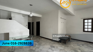 Gated Guarded Usj3 24x65 sqft 1.5 Storey Terrace House Facing North 1