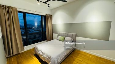 Master Bedroom w/ Private Bathroom, 1st Mar Move In! Next to Ikea MRT 1