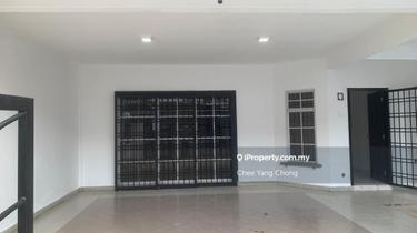 Walking distance to New General Hospital! grab it while it last! 1