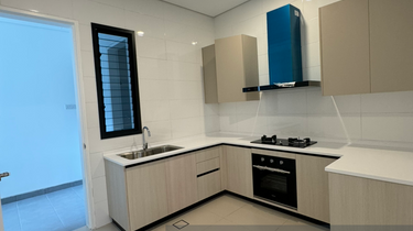 Luxury Wangsa 9 Condo & Brand new unit , walking distance to LRT 1