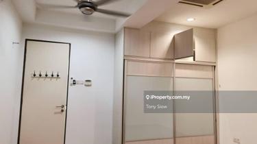 Intermediate Usj Heights  2.5 storey House for Sale 1