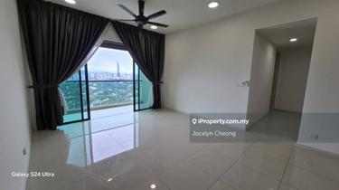 1,423sqft Partly Furnished 1