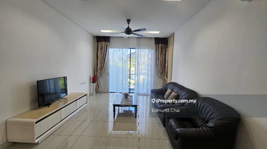 Spacious Fully Furnished Unit @ Vermont Suites, Stutong For Rent!  1