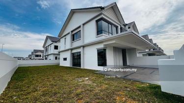 New Semi-D for sale, Lakeview, Gated Guarded, Cyberjaya 1