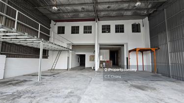 Mount Austin 1.5 storey Terrace Factory 1