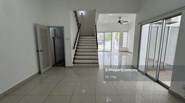 Below market face playground viola alam impian ttdi for sale,22x80 1