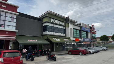 Limited Main Road Endlot Shoplot @ Bukit Raja, Setia Alam For Rent 1