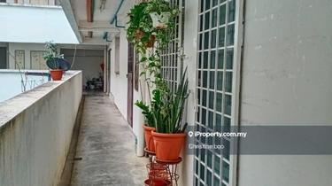 USJ 1 Meranti Apartment For Urgent Sale at Rm275,000 1