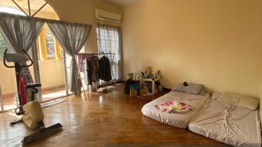 Puchong Bandar Puteri 12 - 2 Storey House Kitchen Fully Extended 1