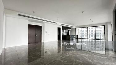 A Luxury Stay by the Lake 1