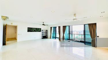 Modern Elegance: A Private Contemporary Escape 1