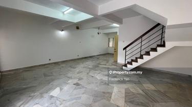 Bandar Manjalara/Menjalara 62 C 2 Storey 1