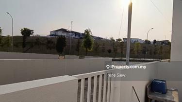 Lowest in Adira Ara Sendayan Newly Refurnished 2 storey House number 5 1