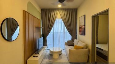 Brand new duplex, suitable for couple, move in anytime! 1
