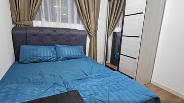 Middle Room M vertica 1