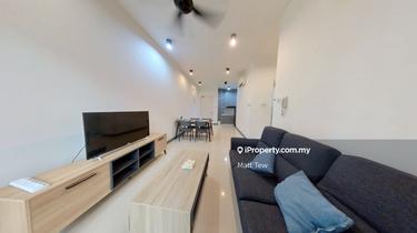 Home Feel & Comfortable Suite , short walk to LRT , office & Univerty 1