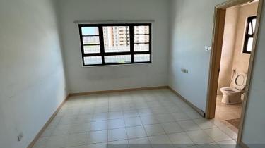 Below market value,100% full loan and mu can be arranged 1