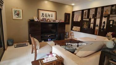 Renovated Good Condition House with Good Facing 1