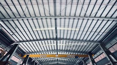 Cheap! Freehold factory with crane near Kesas Highway 1