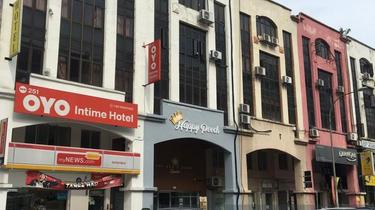4.5 Storey Shop with lift for sale 1