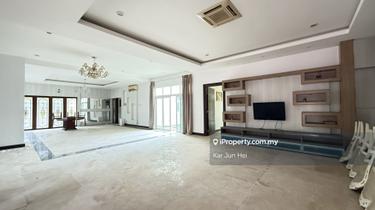 Cheap Nice 3 Stry Bungalow at Country Heights Kajang 1